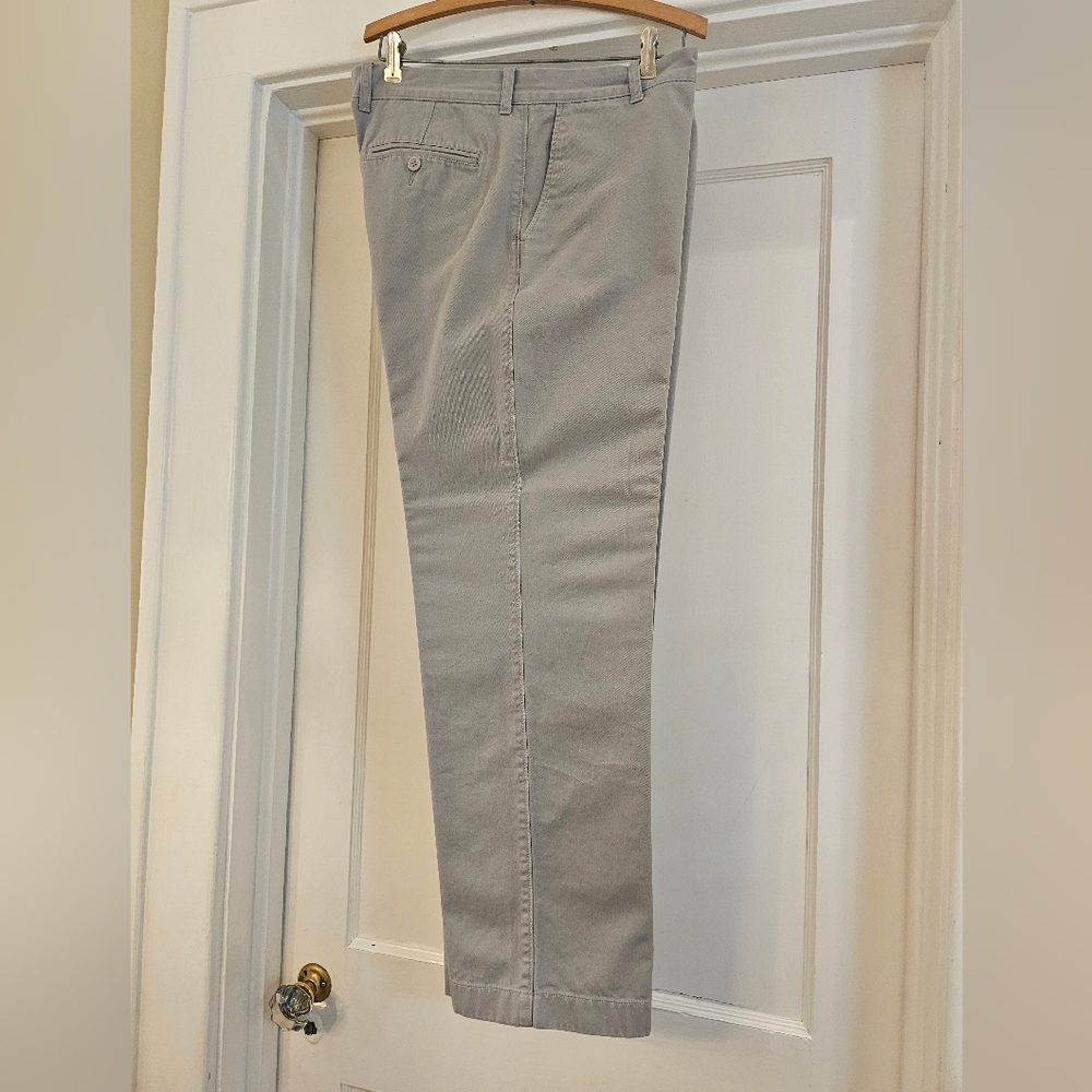 Men's J. Crew The Barrow Chino 35x32